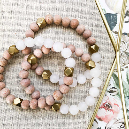 FROSTED ROSE QUARTZ DIFFUSER BRACELET