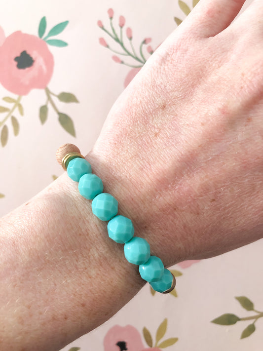 TURQUOISE GLASS DIFFUSER BRACELET