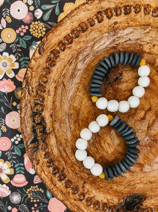 GLASS BRACELET